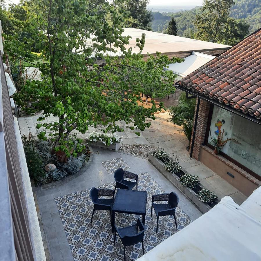 Segnavento -Rooms And Suites- Manta Екстер'єр фото