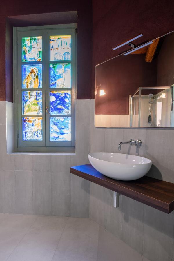 Segnavento -Rooms And Suites- Manta Екстер'єр фото