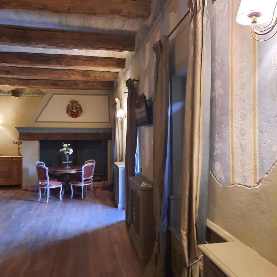 Segnavento -Rooms And Suites- Manta Екстер'єр фото