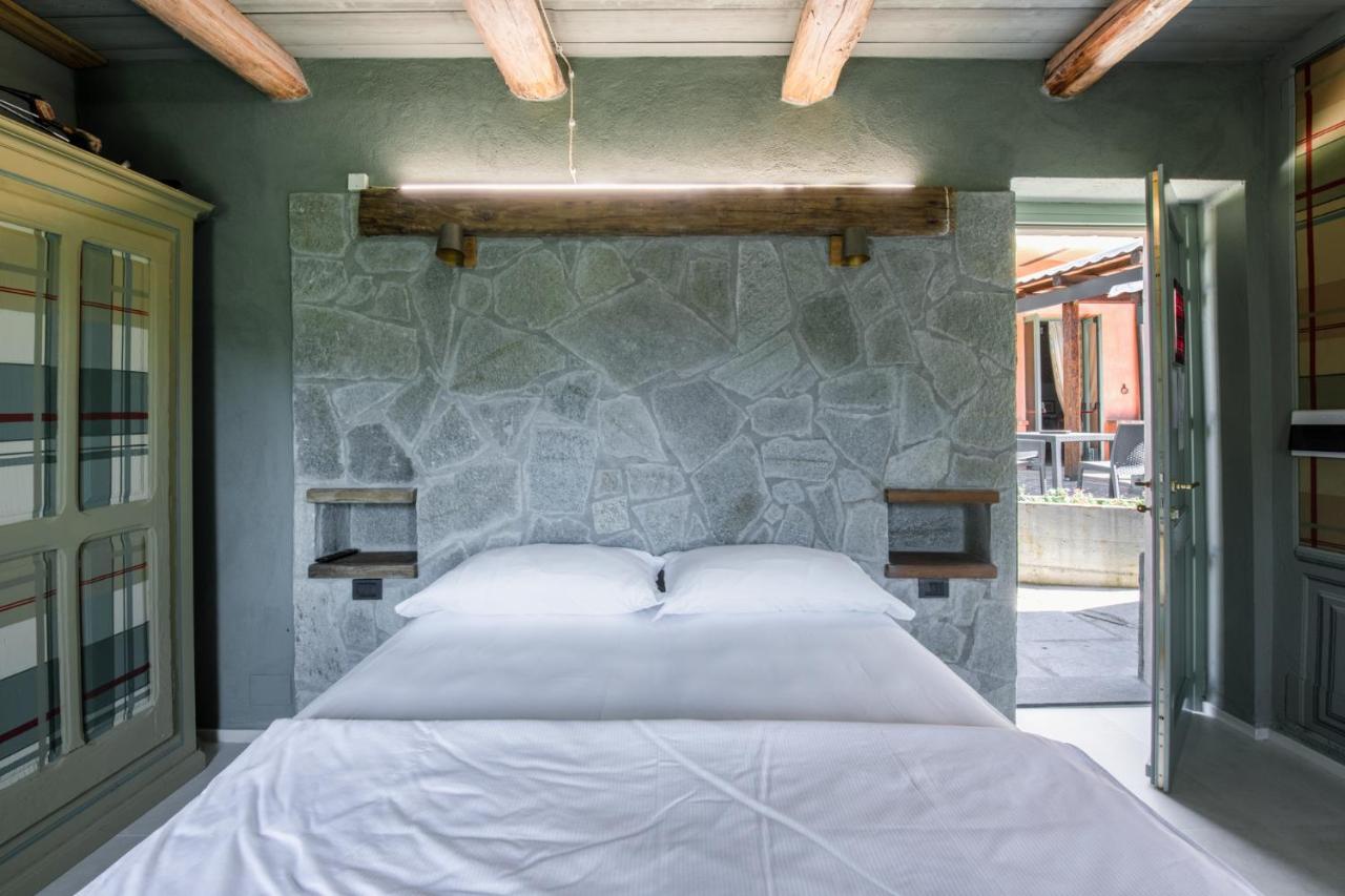 Segnavento -Rooms And Suites- Manta Екстер'єр фото