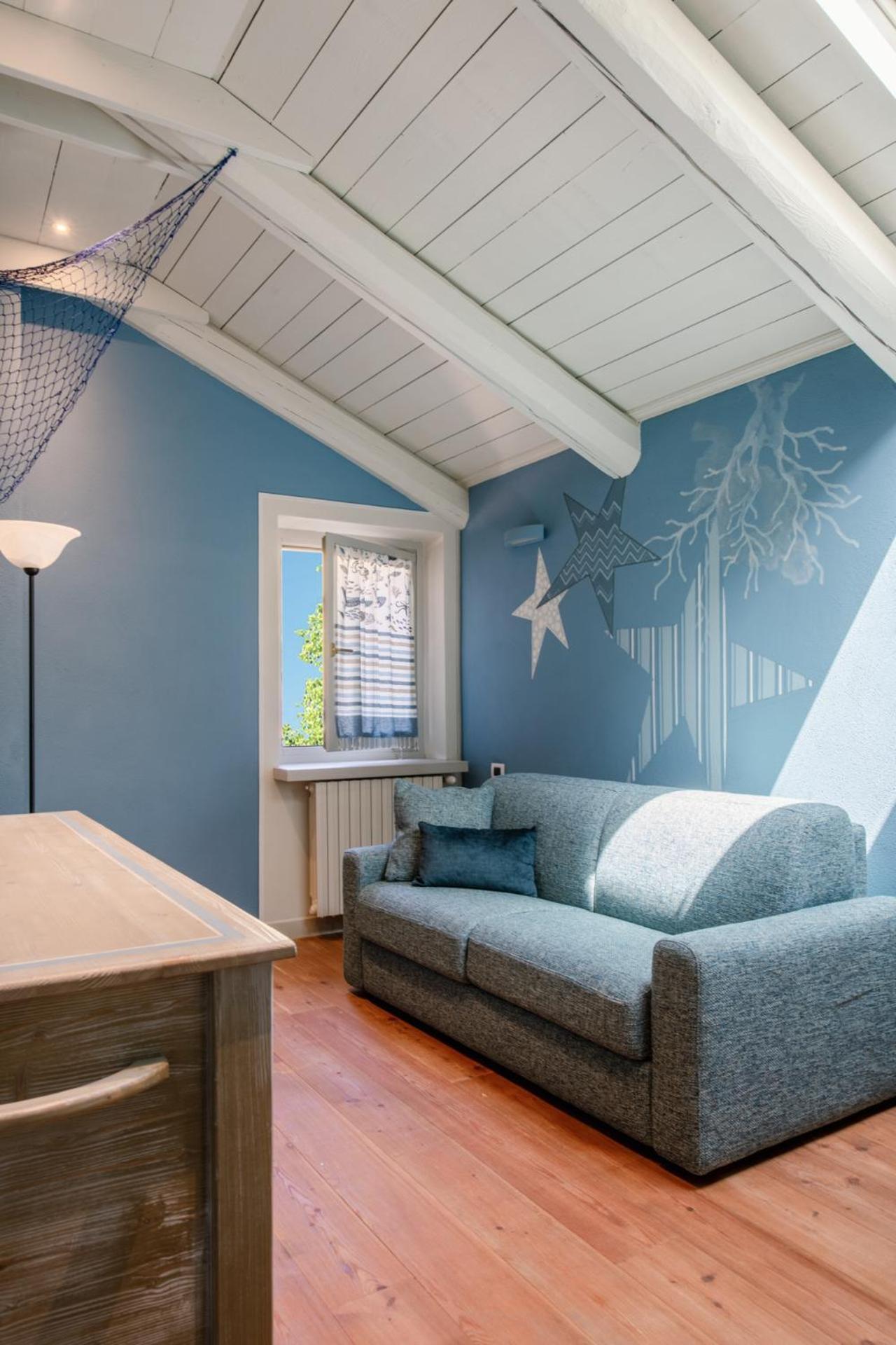 Segnavento -Rooms And Suites- Manta Екстер'єр фото